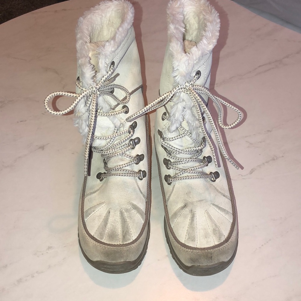 White Waterproof Women’s Shoes